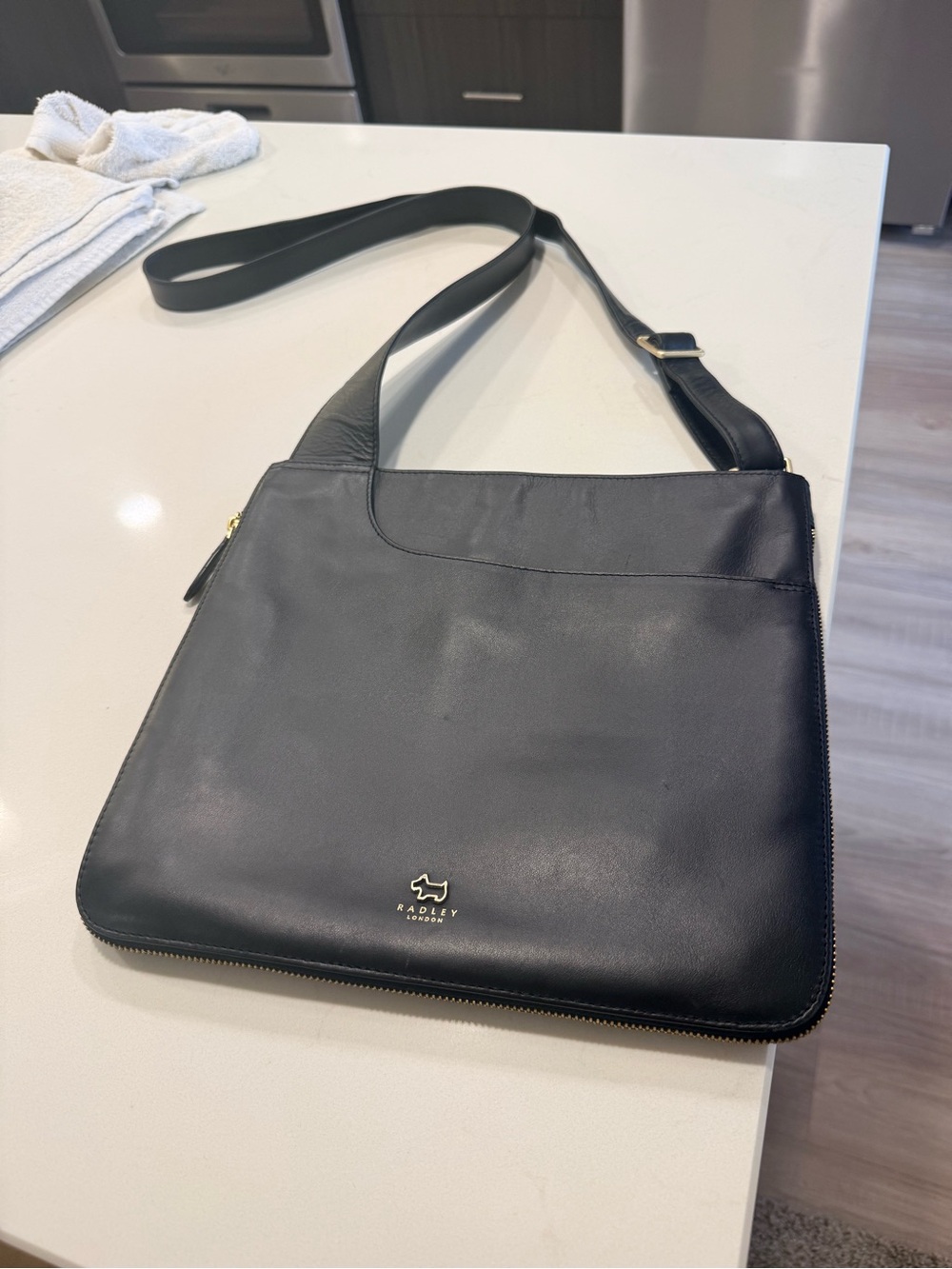 RADLEY LONDON Black Leather Crossbody Messenger Bag